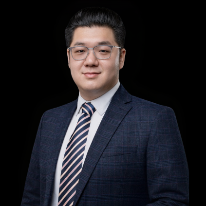 About Us 6 JENNIFER WANG